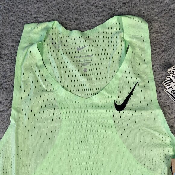 Nike Aeroswift ADV Running Singlet Sizes Men Vapor Green FN4231-376 - Picture 3 of 4